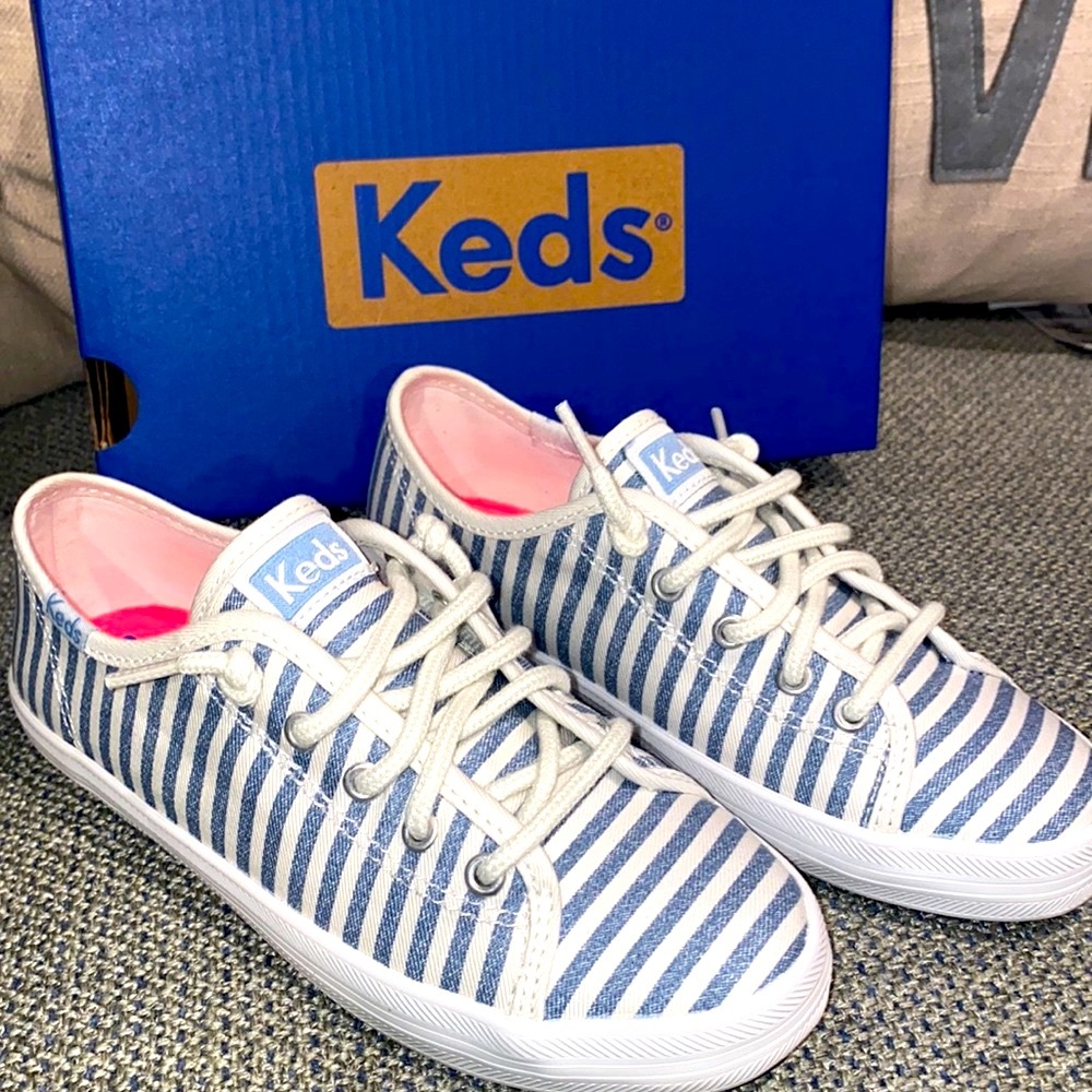 Keds little girls 12.5 shoes *nwt